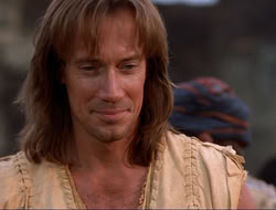 extant_HTLJ_4x15-YesVirginiaThereIsAHercules_02339