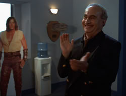 extant_HTLJ_4x15-YesVirginiaThereIsAHercules_02455