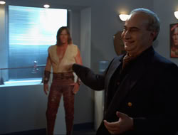 extant_HTLJ_4x15-YesVirginiaThereIsAHercules_02457