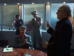 extant_HTLJ_4x15-YesVirginiaThereIsAHercules_02462
