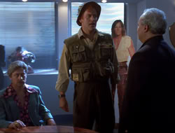 extant_HTLJ_4x15-YesVirginiaThereIsAHercules_02518