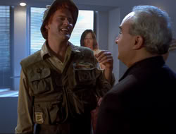 extant_HTLJ_4x15-YesVirginiaThereIsAHercules_02527