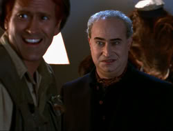 extant_HTLJ_4x15-YesVirginiaThereIsAHercules_02546
