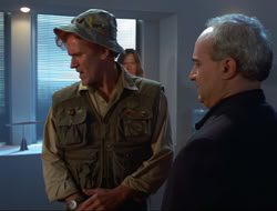 extant_HTLJ_4x15-YesVirginiaThereIsAHercules_02557