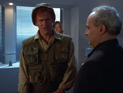 extant_HTLJ_4x15-YesVirginiaThereIsAHercules_02558