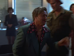 extant_HTLJ_4x15-YesVirginiaThereIsAHercules_02561