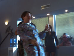 extant_HTLJ_4x15-YesVirginiaThereIsAHercules_02619