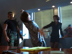 extant_HTLJ_4x15-YesVirginiaThereIsAHercules_02633