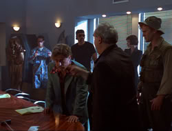 extant_HTLJ_4x15-YesVirginiaThereIsAHercules_02648