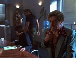 extant_HTLJ_4x15-YesVirginiaThereIsAHercules_02675
