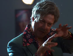 extant_HTLJ_4x15-YesVirginiaThereIsAHercules_02719