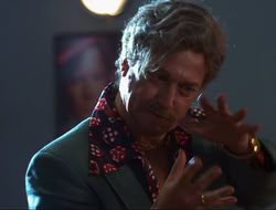 extant_HTLJ_4x15-YesVirginiaThereIsAHercules_02720