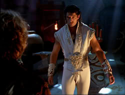 extant_HTLJ_4x15-YesVirginiaThereIsAHercules_02741