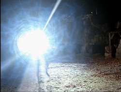 extant_HTLJ_4x15-YesVirginiaThereIsAHercules_02825