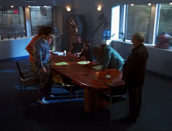 extant_HTLJ_4x15-YesVirginiaThereIsAHercules_02899
