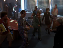 extant_HTLJ_4x15-YesVirginiaThereIsAHercules_02917