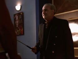 extant_HTLJ_4x15-YesVirginiaThereIsAHercules_02930
