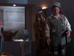 extant_HTLJ_4x15-YesVirginiaThereIsAHercules_02938