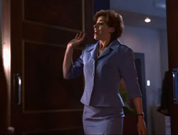 extant_HTLJ_4x15-YesVirginiaThereIsAHercules_02971