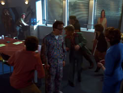 extant_HTLJ_4x15-YesVirginiaThereIsAHercules_02974
