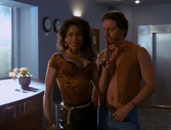 extant_HTLJ_4x15-YesVirginiaThereIsAHercules_03155
