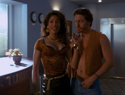 extant_HTLJ_4x15-YesVirginiaThereIsAHercules_03159