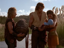 extant_HTLJ_4x15-YesVirginiaThereIsAHercules_03201