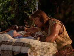 extant_HTLJ_4x15-YesVirginiaThereIsAHercules_03253