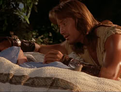 extant_HTLJ_4x15-YesVirginiaThereIsAHercules_03281