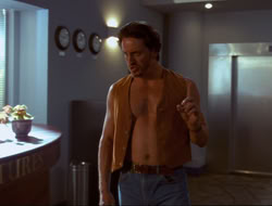extant_HTLJ_4x15-YesVirginiaThereIsAHercules_03350