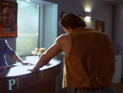 extant_HTLJ_4x15-YesVirginiaThereIsAHercules_03354