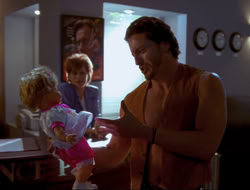 extant_HTLJ_4x15-YesVirginiaThereIsAHercules_03390