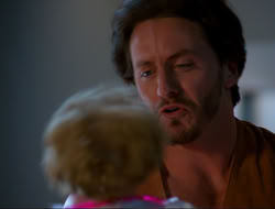 extant_HTLJ_4x15-YesVirginiaThereIsAHercules_03395