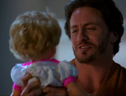 extant_HTLJ_4x15-YesVirginiaThereIsAHercules_03401