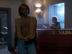 extant_HTLJ_4x15-YesVirginiaThereIsAHercules_03450