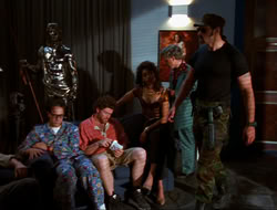 extant_HTLJ_4x15-YesVirginiaThereIsAHercules_03538