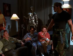 extant_HTLJ_4x15-YesVirginiaThereIsAHercules_03540