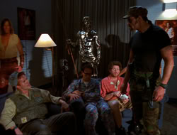 extant_HTLJ_4x15-YesVirginiaThereIsAHercules_03543