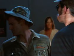 extant_HTLJ_4x15-YesVirginiaThereIsAHercules_03561
