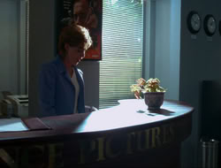 extant_HTLJ_4x15-YesVirginiaThereIsAHercules_03607