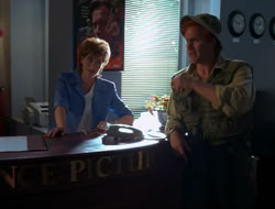 extant_HTLJ_4x15-YesVirginiaThereIsAHercules_03626