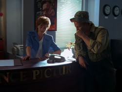 extant_HTLJ_4x15-YesVirginiaThereIsAHercules_03627