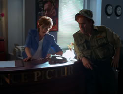 extant_HTLJ_4x15-YesVirginiaThereIsAHercules_03629