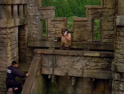 extant_HTLJ_4x15-YesVirginiaThereIsAHercules_03691