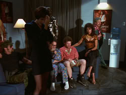 extant_HTLJ_4x15-YesVirginiaThereIsAHercules_03741