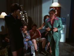 extant_HTLJ_4x15-YesVirginiaThereIsAHercules_03746