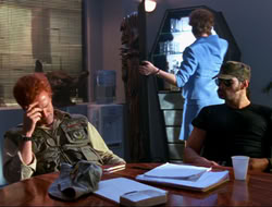 extant_HTLJ_4x15-YesVirginiaThereIsAHercules_03824