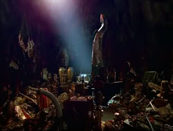 extant_HTLJ_4x15-YesVirginiaThereIsAHercules_04000