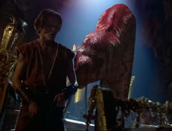 extant_HTLJ_4x15-YesVirginiaThereIsAHercules_04005