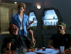 extant_HTLJ_4x15-YesVirginiaThereIsAHercules_04061